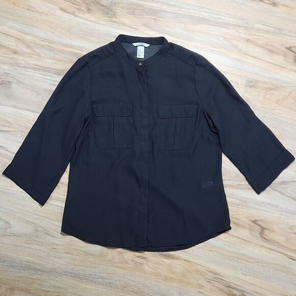 🔹️H&M Black Mandarin Neck Button-up Blouse w/Pockets Size 10 - Picture 1 of 11